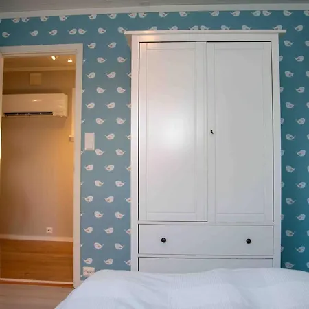 Large Spacious Single-family With 15 Beds Villa *