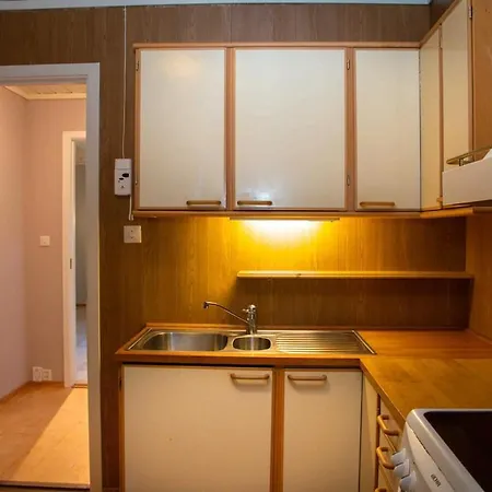 Large Spacious Single-family With 15 Beds Lii