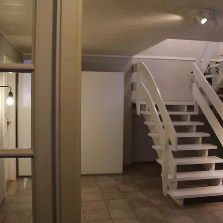 Large Spacious Single-family With 15 Beds